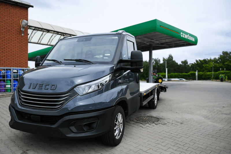 Samochód z wypożyczalni samochodów - Wypożycz Bus w Rzeszowie