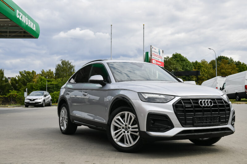 Samochód z wypożyczalni samochodów - Wypożycz Bus w Rzeszowie